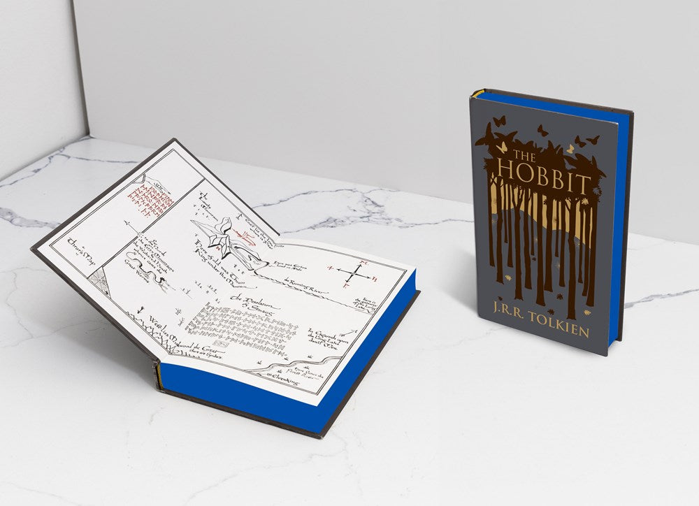 The Hobbit Collector's Edition: A Special Edition of the Classic Fantasy Novel (Tolkien Illustrated Editions)