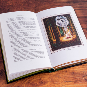 The Hobbit Deluxe Illustrated by the Author: Special Edition (Tolkien Illustrated Editions)