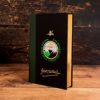 The Hobbit Deluxe Illustrated by the Author: Special Edition (Tolkien Illustrated Editions)