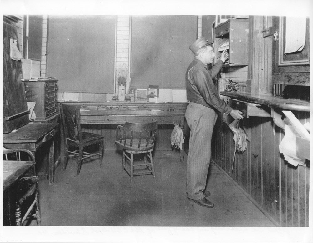 The Station Agent and the American Railroad Experience