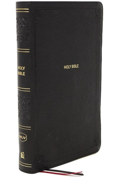 NKJV, End-of-Verse Reference Bible, Personal Size Large Print, Leathersoft, Black, Red Letter, Comfort Print: Holy Bible, New King James Version (Large type / large print)