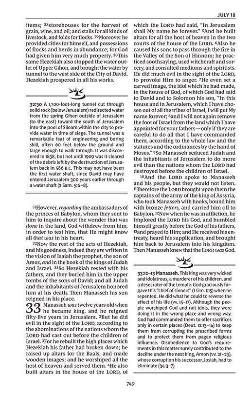 The NKJV, MacArthur Daily Bible, 2nd Edition, Paperback, Comfort Print