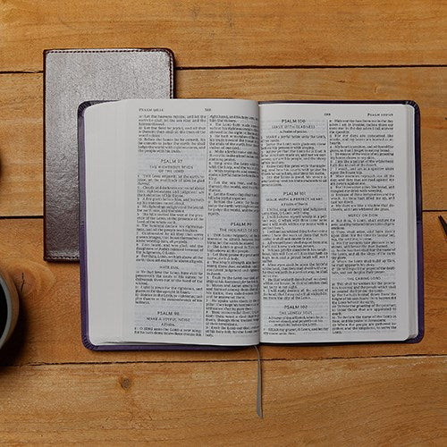 KJV Holy Bible: Large Print Thinline, Black Goatskin Leather, Premier collection, Red Letter, Comfort Print: King James Version