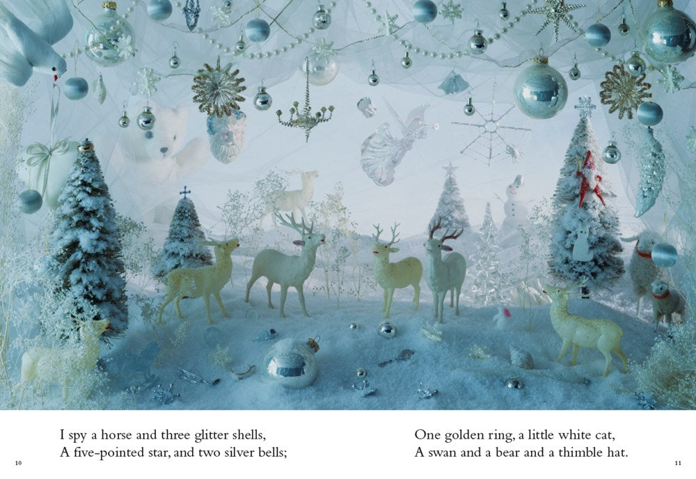 I Spy Christmas: A Book of Picture Riddles