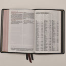 NKJV, Thinline Reference Bible, Large Print, Premium Goatskin Leather, Green, Premier Collection, Red Letter, Comfort Print