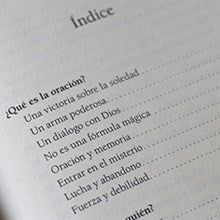 Libro de oraciones del Papa Francisco / Prayer. Breathing life, daily (Spanish Edition)