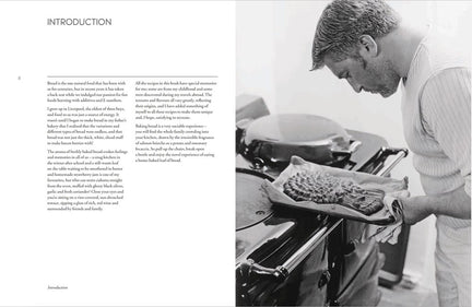 Paul Hollywood 100 Great Breads: The Original Bestseller