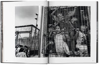 Sebastião Salgado. Exodus