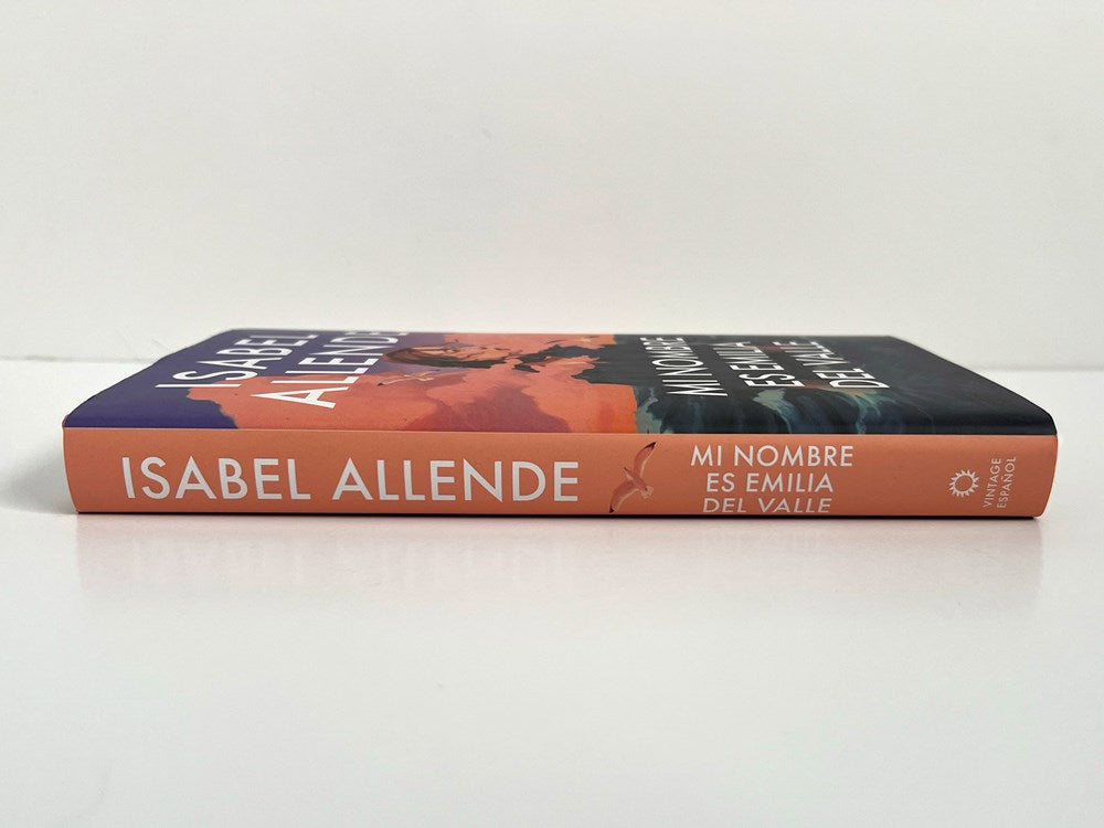 Mi nombre es Emilia del Valle / My Name Is Emilia del Valle (Spanish Edition)